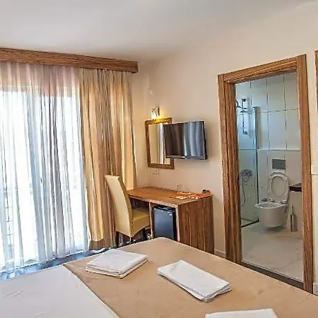Solmaz Deluxe فندق Çeşme