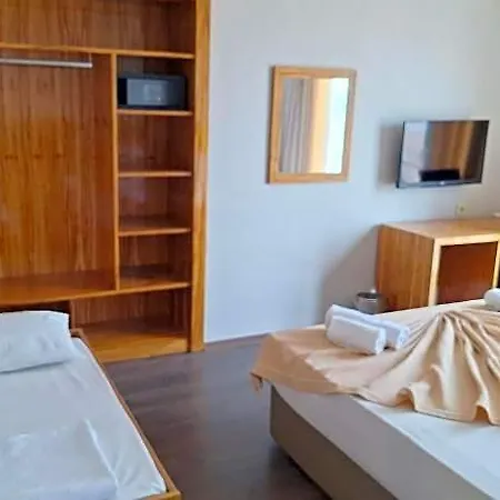 Solmaz Deluxe فندق